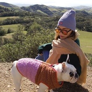 Meet your Posher, Ana lucía